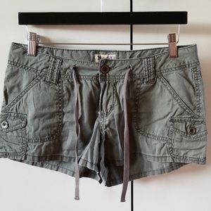 Mudd || Olive Green Shorts